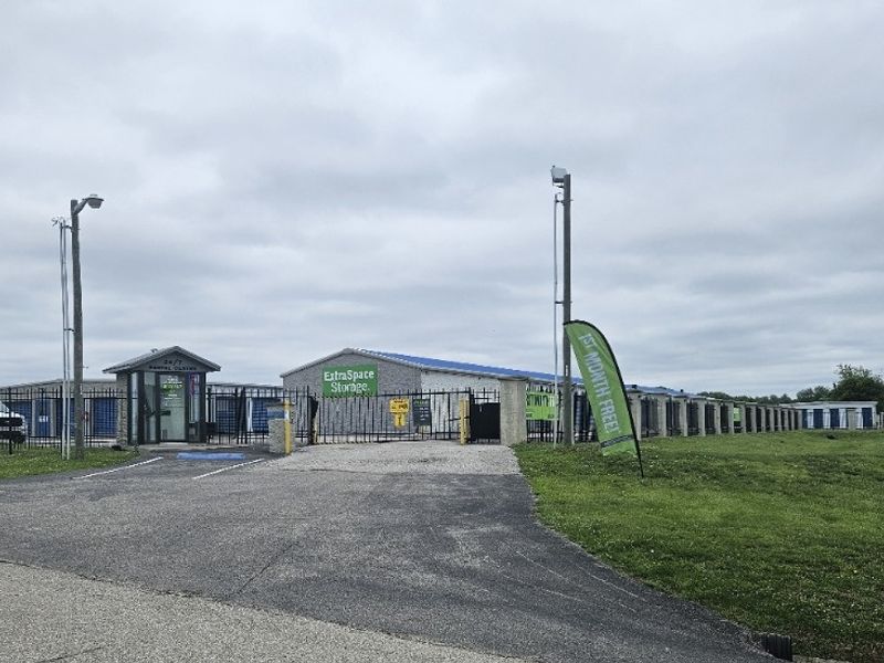 Beauty Image - Storage Express at 1356 W 150 S, Princeton, IN 47670