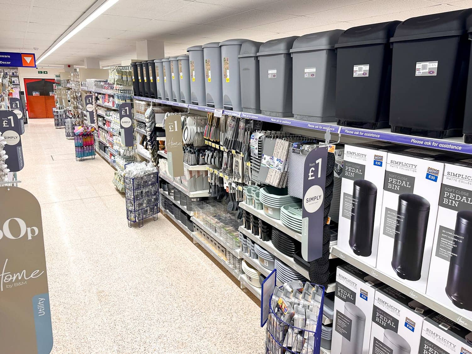 Images B&M Store