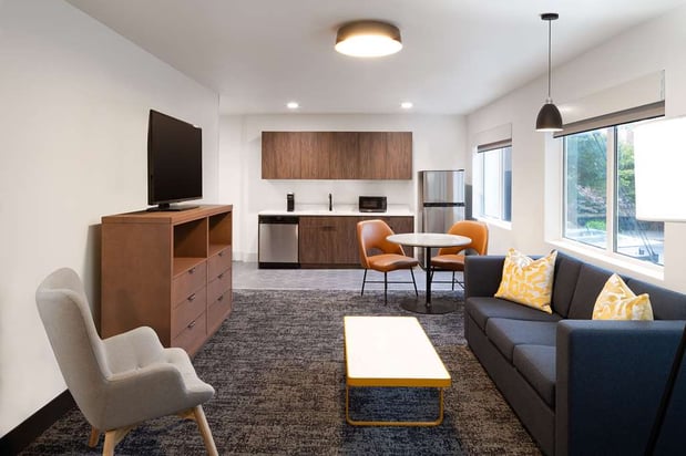 Images River's Edge Hotel Portland, Tapestry Collection by Hilton