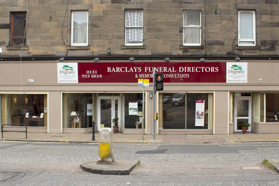 Images Barclays Funeral Directors