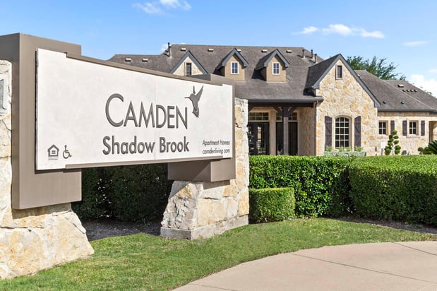 Images Camden Shadow Brook Apartments