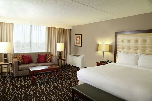 Images Hilton Kansas City Airport
