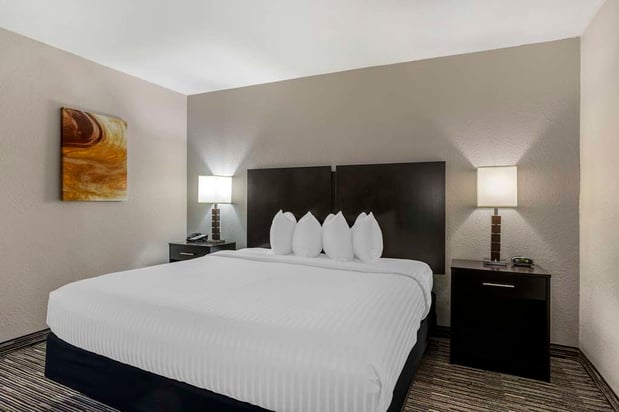 Images Best Western Plus Jonesboro Inn & Suites