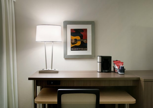 Images Holiday Inn Nashville-Vanderbilt (Dwtn) by IHG