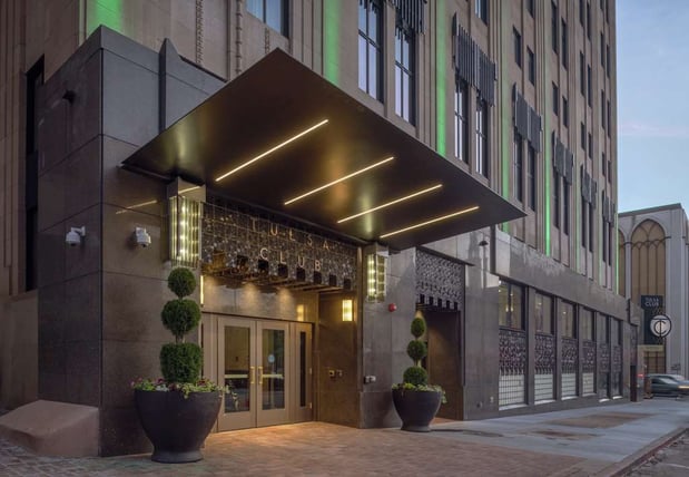 Images Tulsa Club Hotel, Curio Collection by Hilton