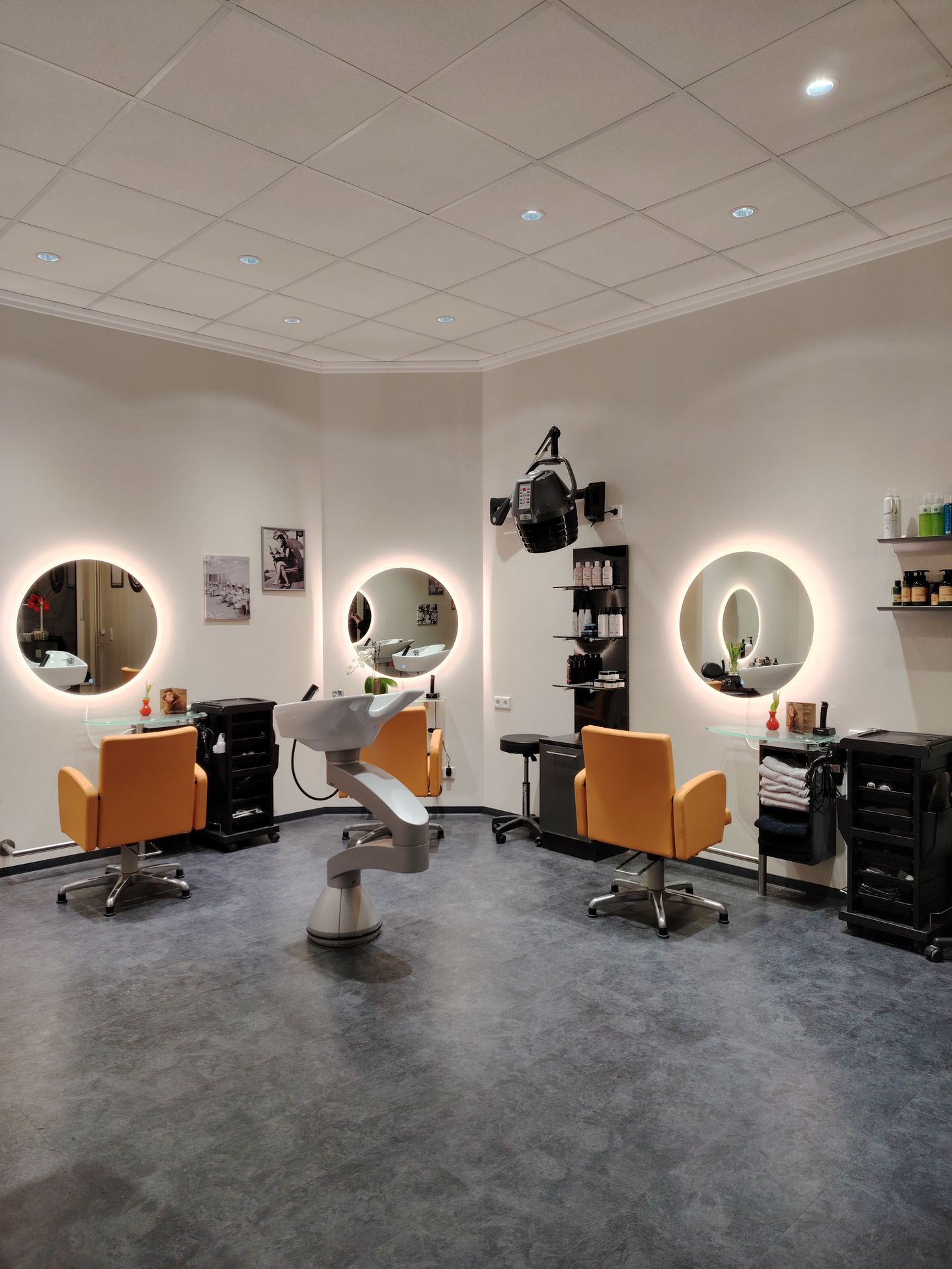 Hair & Beauty Studio Rößer, Klebendorfer Str. 1 in Taucha