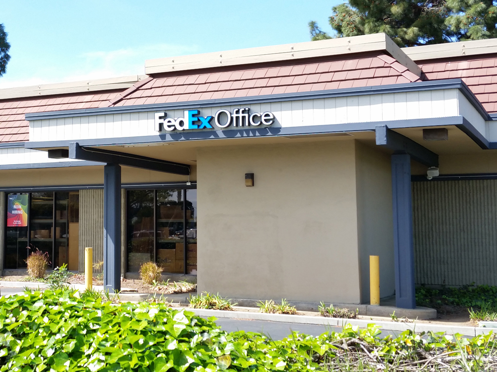 Exterior photo of FedEx Office location at 560 E El Camino Real\t Print quickly and easily in the self-service area at the FedEx Office location 560 E El Camino Real from email, USB, or the cloud\t FedEx Office Print & Go near 560 E El Camino Real\t Shipping boxes and packing services available at FedEx Office 560 E El Camino Real\t Get banners, signs, posters and prints at FedEx Office 560 E El Camino Real\t Full service printing and packing at FedEx Office 560 E El Camino Real\t Drop off FedEx packages near 560 E El Camino Real\t FedEx shipping near 560 E El Camino Real