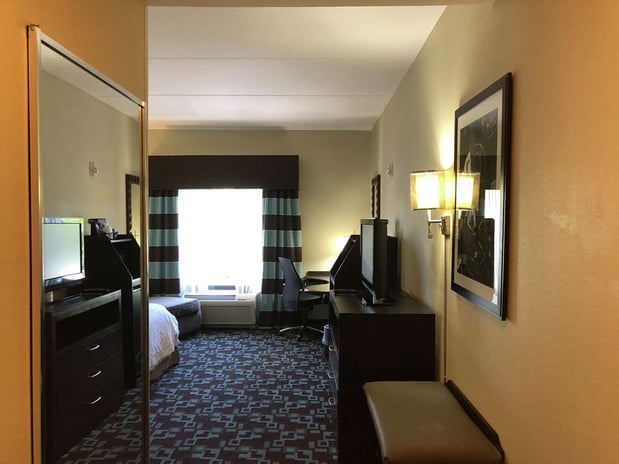 Images Hampton Inn & Suites Nashville @ Opryland