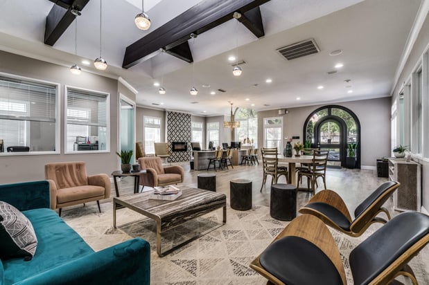 Images Estates at Las Colinas