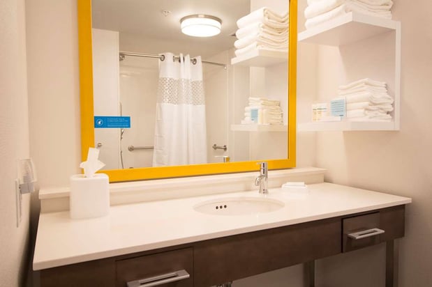 Images Hampton Inn Decatur Mt. Zion