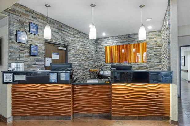 Images Best Western Plus Prairie Inn
