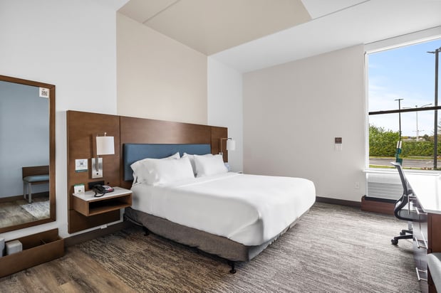 Images Even Hotel Manchester Airport by IHG