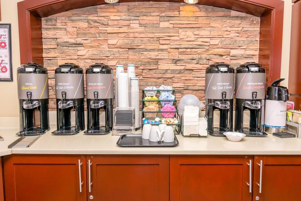 Images Staybridge Suites Houston IAH - Beltway 8 by IHG