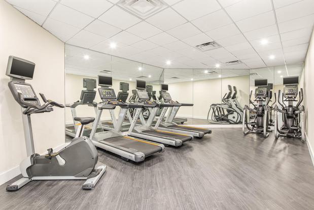 Images Crowne Plaza Orlando - Lake Buena Vista by IHG