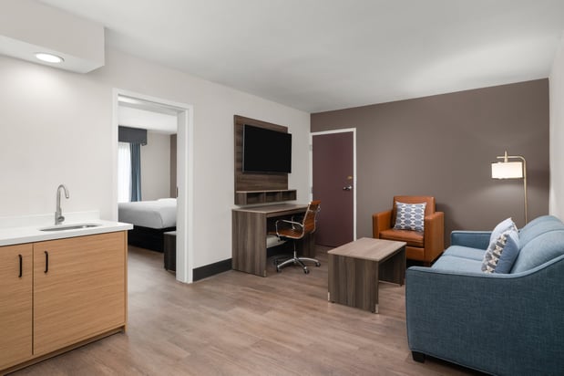 Images Garner Hotel Augusta West by IHG