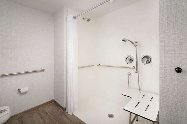 Images Hilton Garden Inn Miami Brickell South