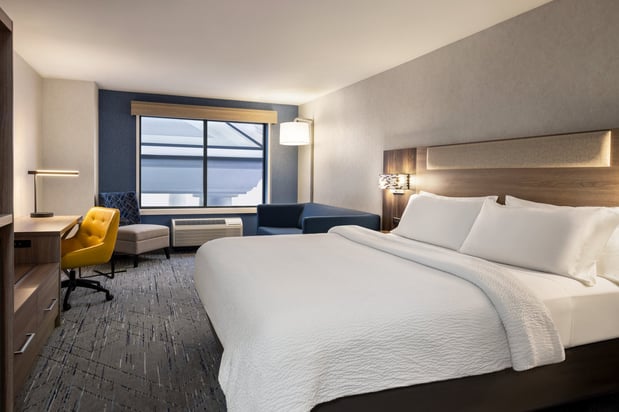 Images Holiday Inn Express Syracuse Airport by IHG