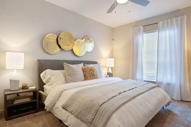 Images Volare at the Woodlands