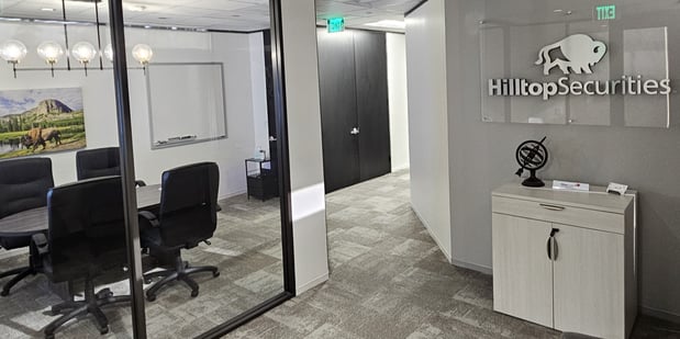 Images Hilltop Securities Inc.
