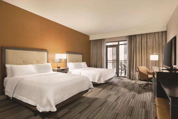 Images Hampton Inn & Suites Roanoke-Downtown