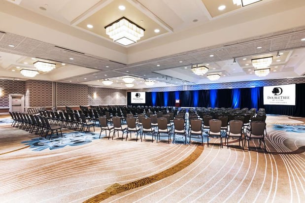 Images DoubleTree by Hilton Hotel Tulsa Downtown