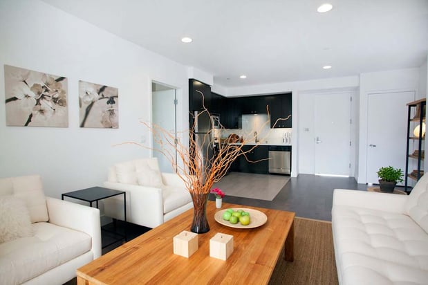 Images 1800 Whitley