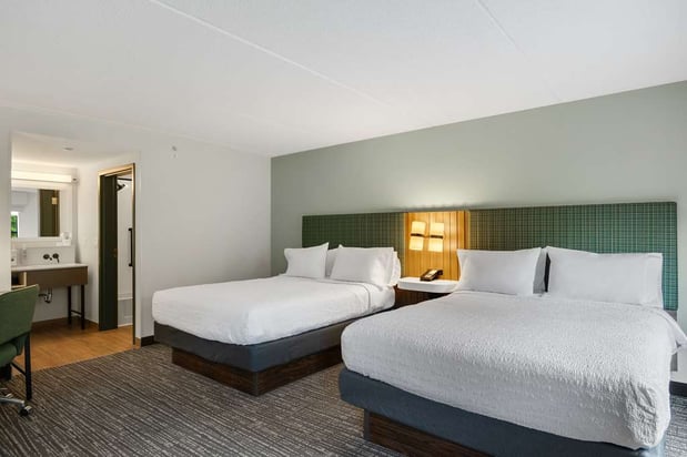 Images Hampton Inn & Suites Lake George