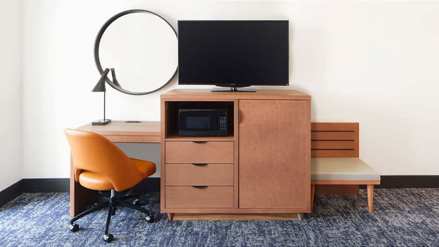 Images River's Edge Hotel Portland, Tapestry Collection by Hilton