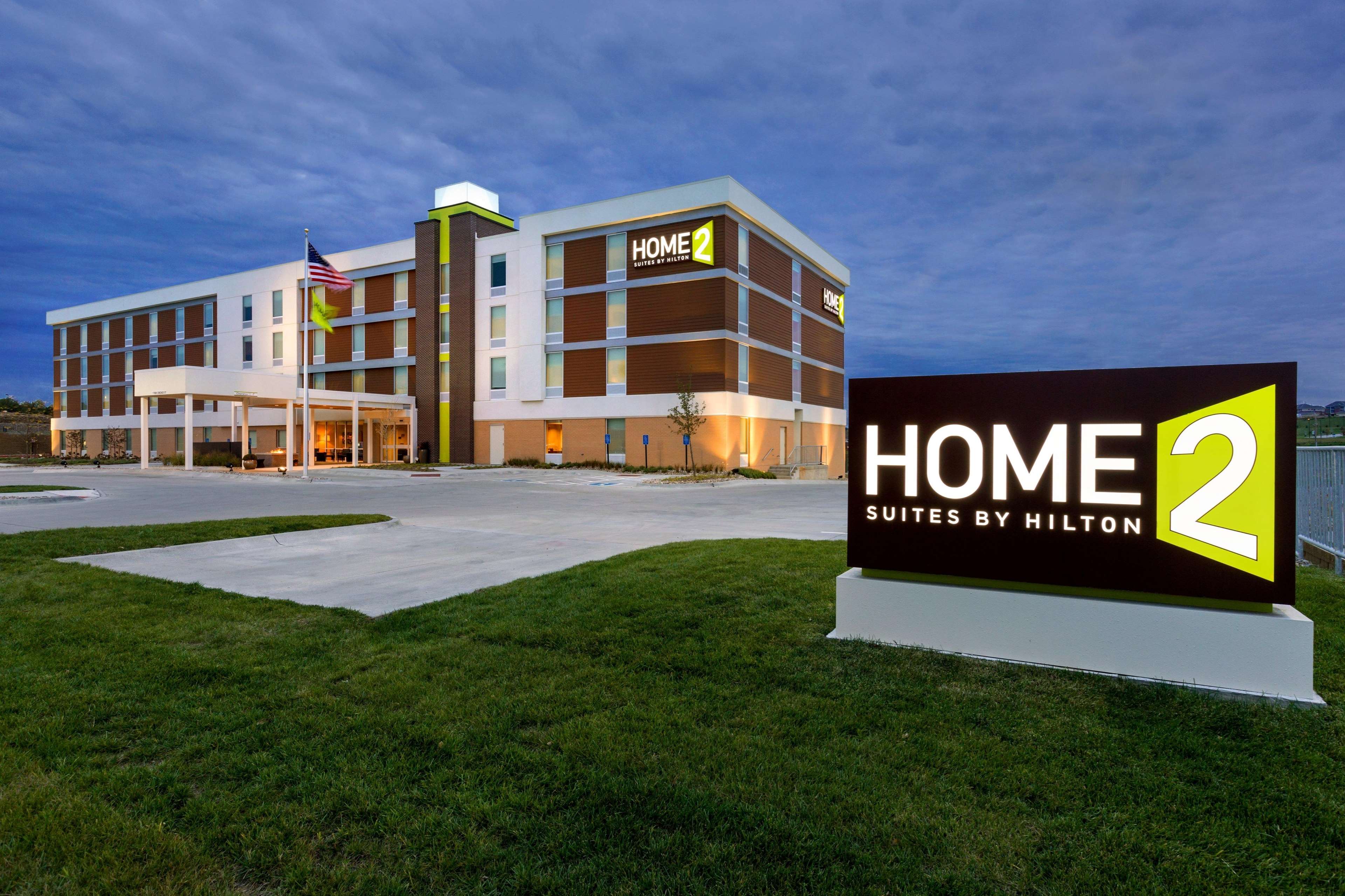 Home2 Suites by Hilton Omaha West, Ne