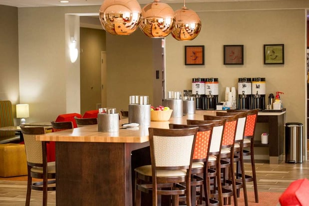 Images Hampton Inn McPherson