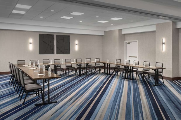 Images Embassy Suites by Hilton Dallas Near the Galleria