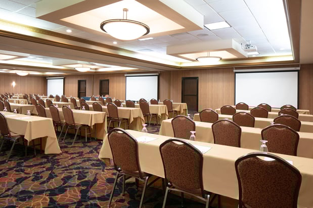 Images Holiday Inn Dubuque/Galena by IHG