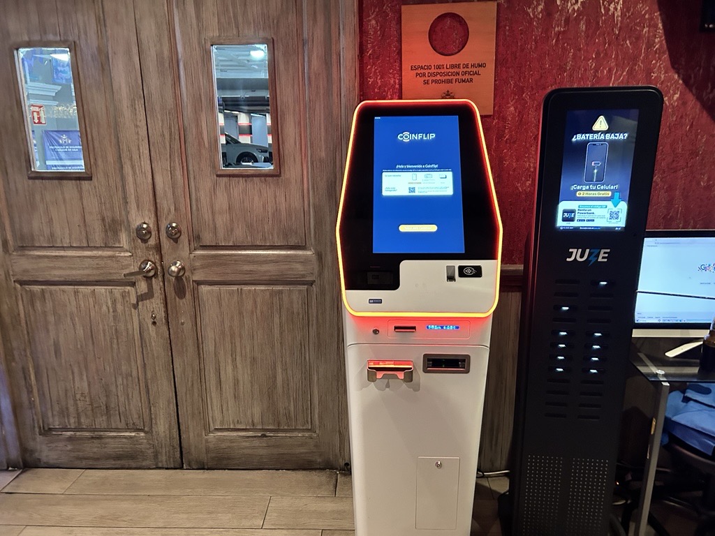 Images CoinFlip Bitcoin ATM - La Matraca - Cantina (Monterrey)
