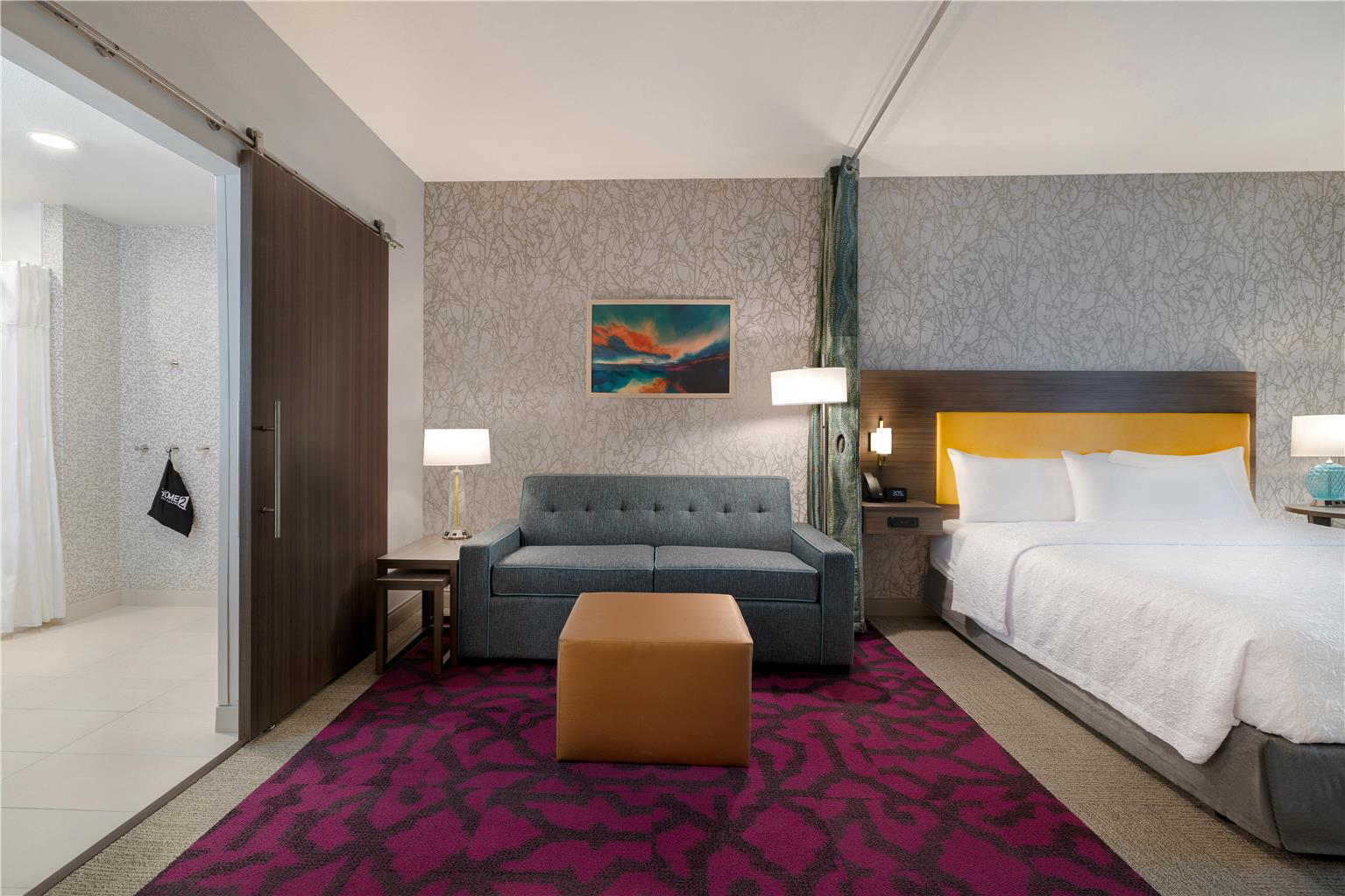 Guest room