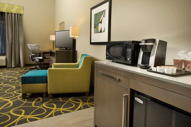 Images Hilton Garden Inn College Station