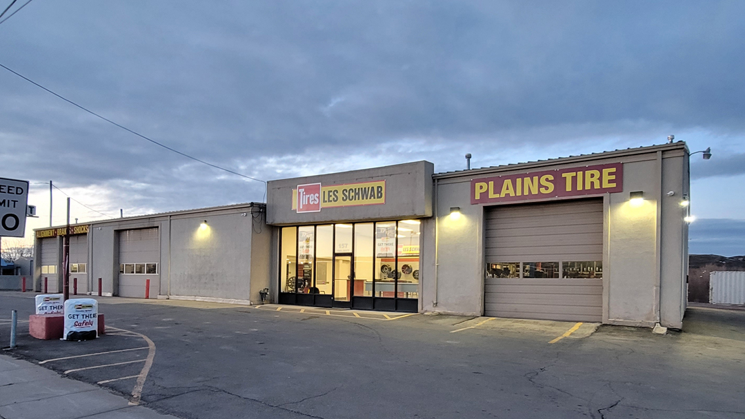 Les Schwab Tire Center