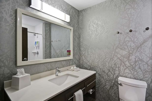 Images Home2 Suites by Hilton Grand Rapids North
