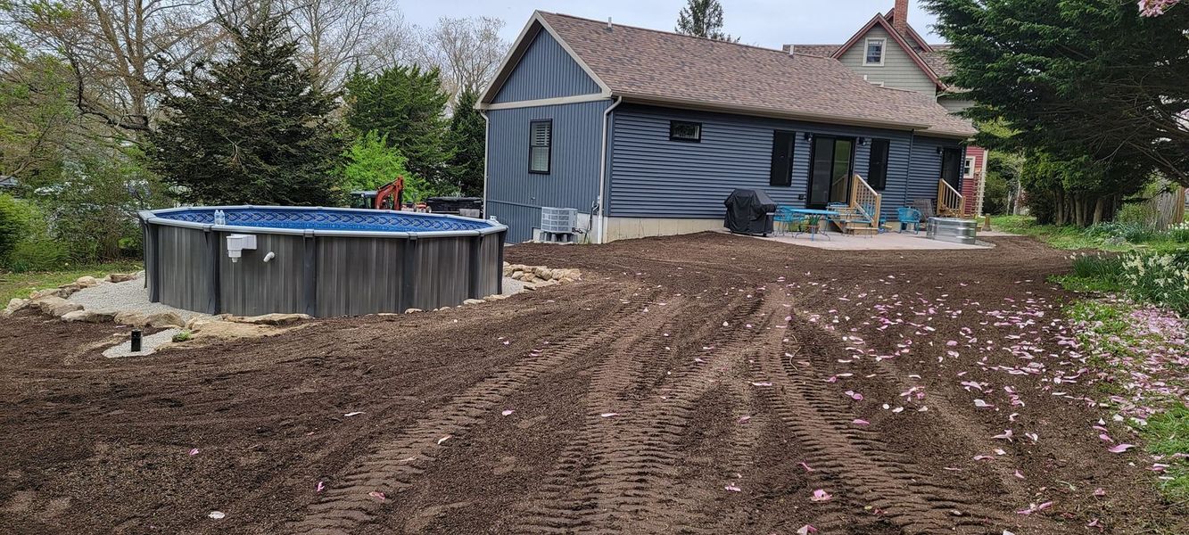 H & H Landscaping Image