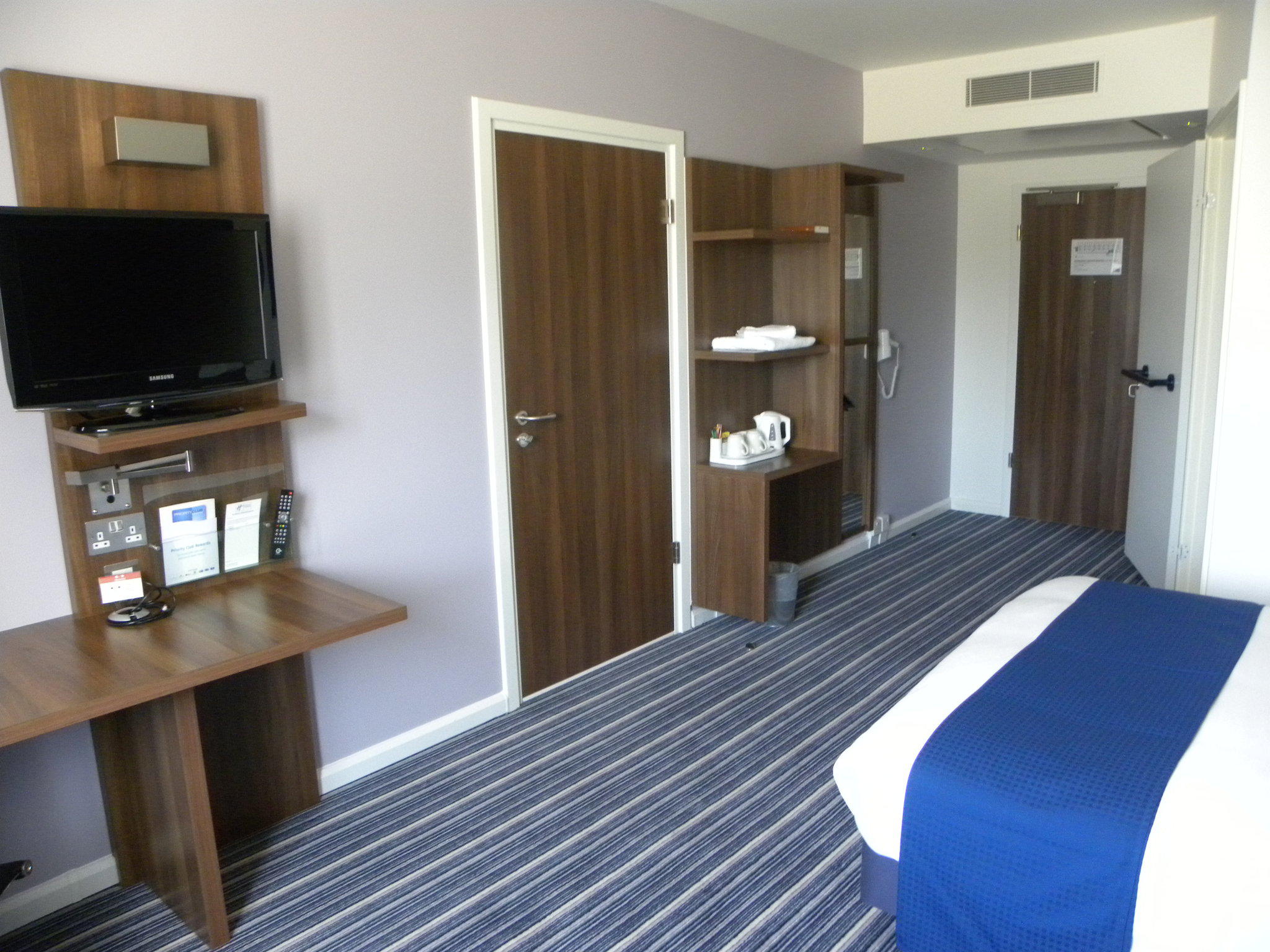 Images Holiday Inn Express Colchester, an IHG Hotel