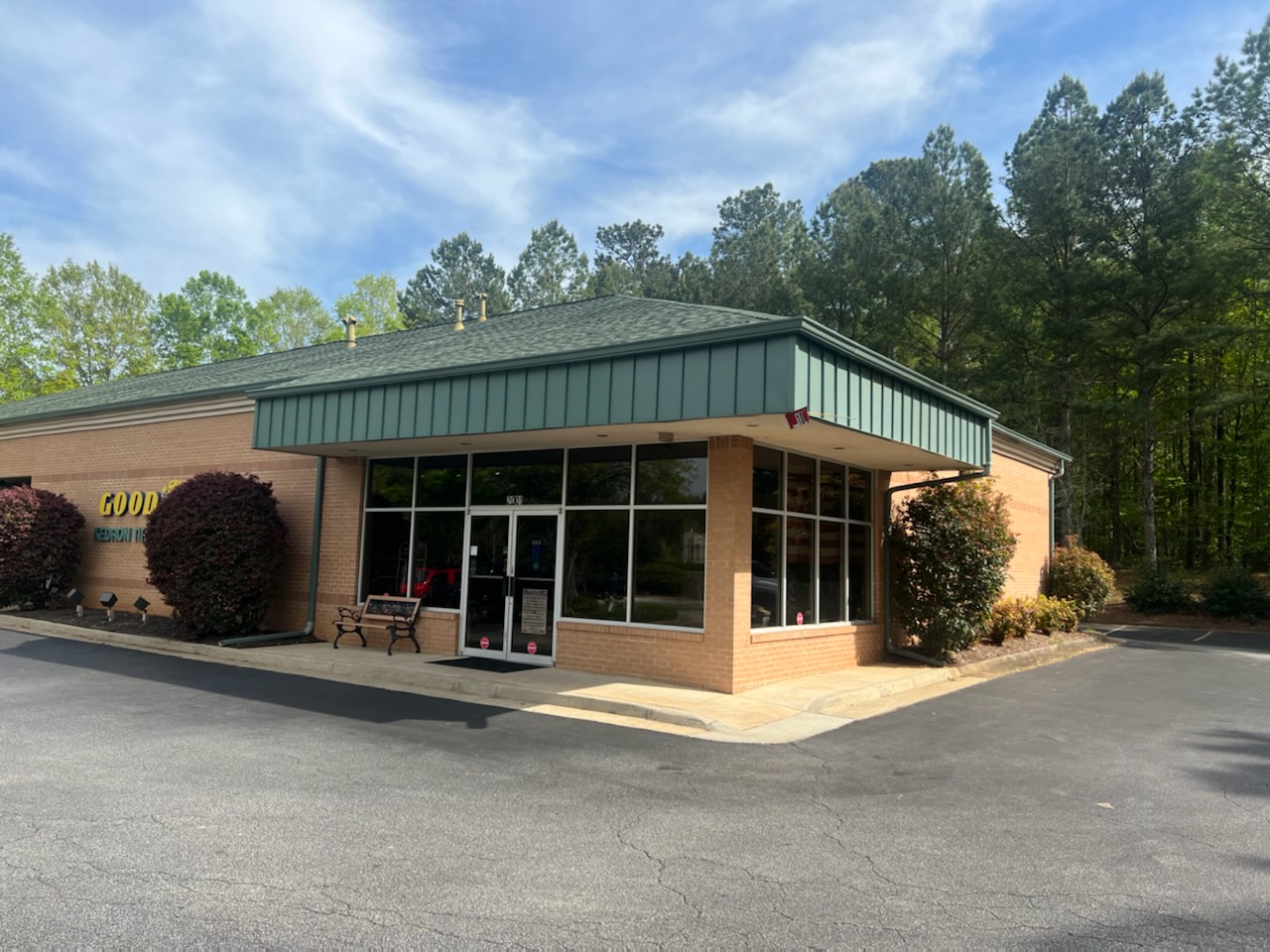 Kedron Tire & Automotive, 2001 Park, Peachtree City, GA, Tire