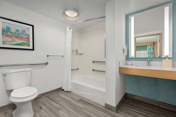 Images Hilton Garden Inn Greensboro