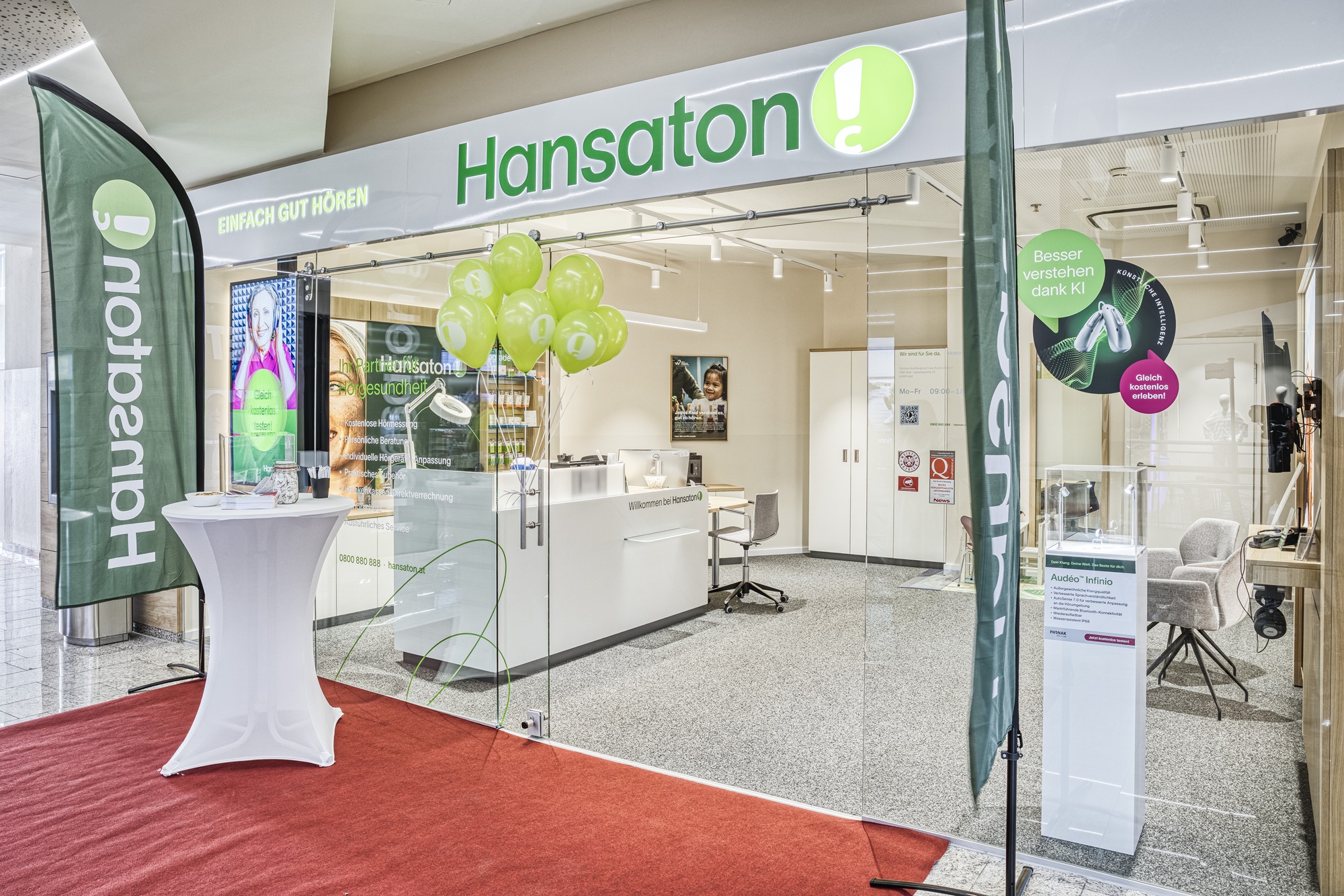 Das Team vom Hansaton Hörkompetenz-Zentrum {​​​​​city}​​​​​ freut sich auf Ihren Besuch!