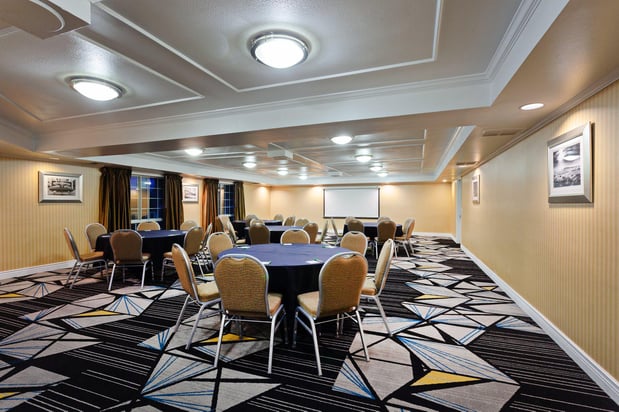 Images Holiday Inn & Suites San Mateo-San Francisco SFO by IHG