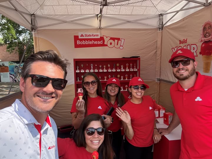 Great day out at the Denver Zoo with the State Farm Bobblehead YOU crew!  Join us Sunday 8/24 for another fun filled day!
