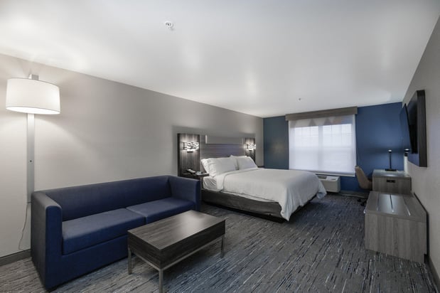 Images Holiday Inn Express & Suites Zion by IHG