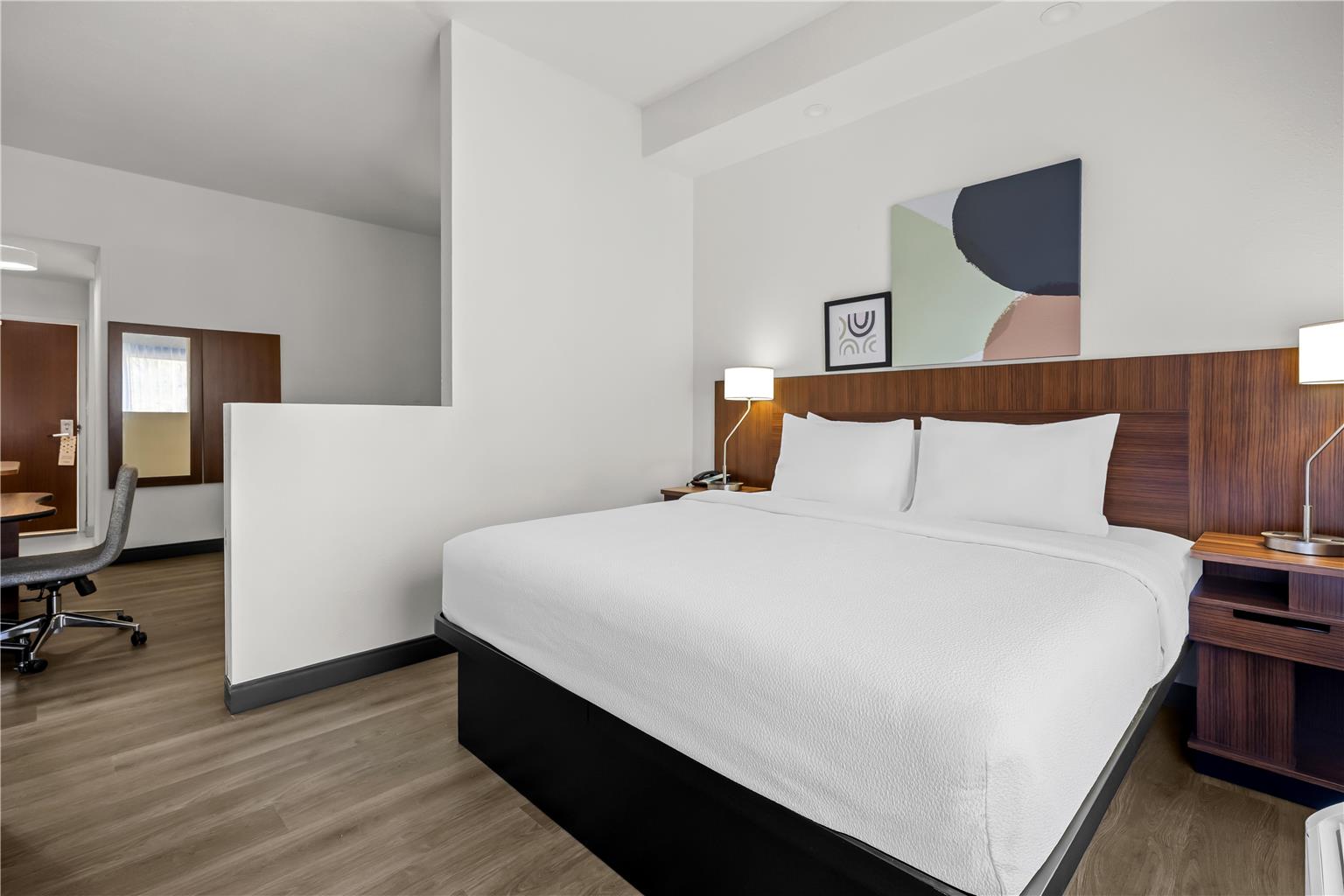 Guest room 