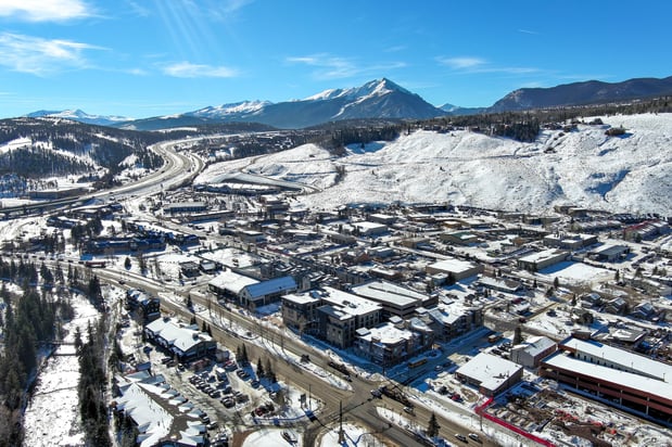 Images Hotel Indigo Silverthorne by IHG