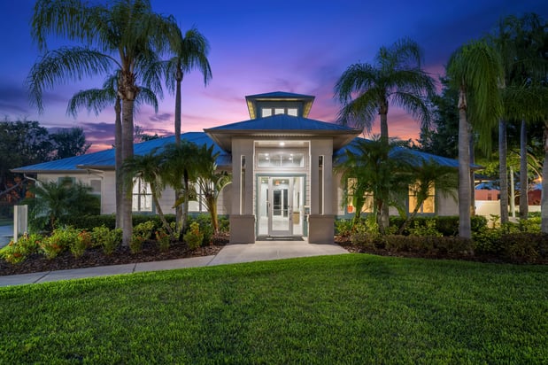 Images Miramar Apartments