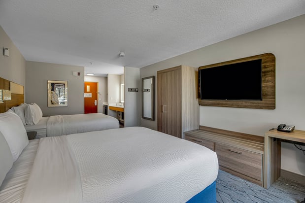 Images Holiday Inn Express & Suites Portland-Jantzen Beach by IHG
