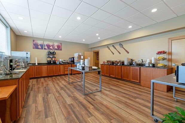 Images Best Western Plus Windjammer Inn & Conference Center